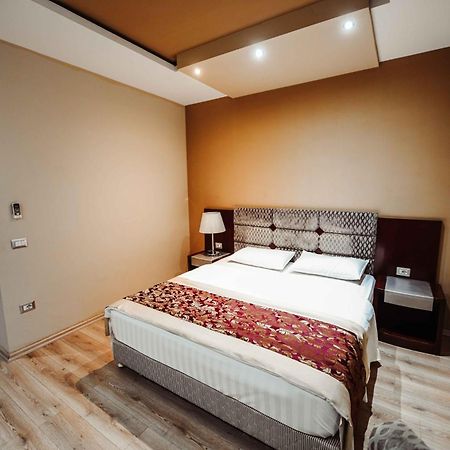 Hotel Arifi Shkodër Dış mekan fotoğraf