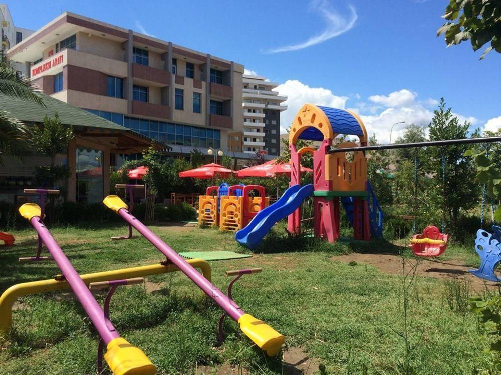 Hotel Arifi Shkodër Dış mekan fotoğraf