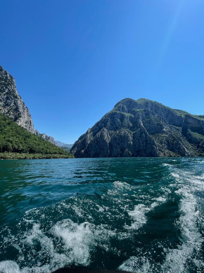 Hotel Arifi Shkodër Dış mekan fotoğraf