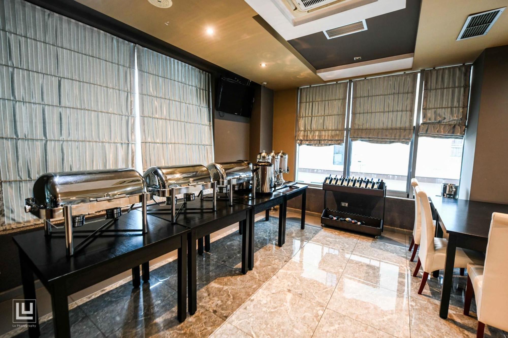 Hotel Arifi Shkodër Dış mekan fotoğraf